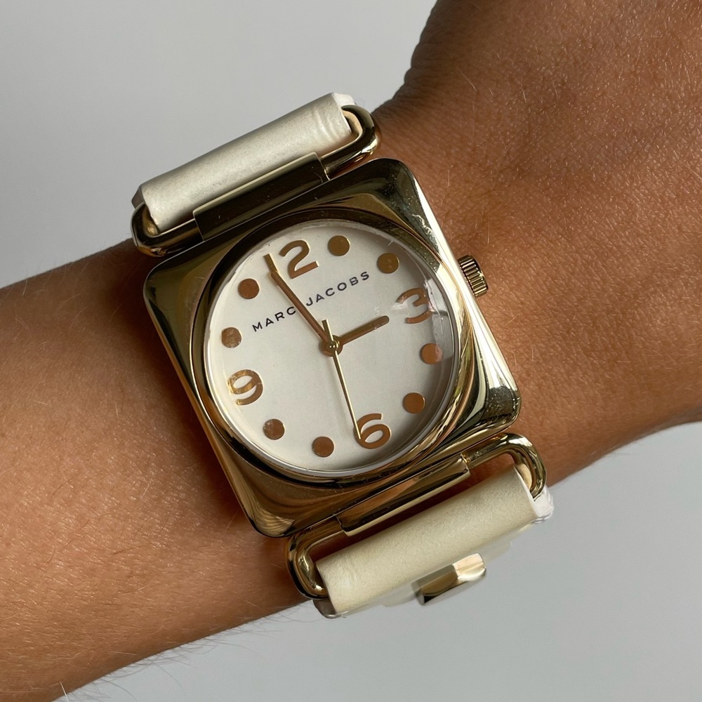 Marc by Marc Jacobs gold patent leather watch